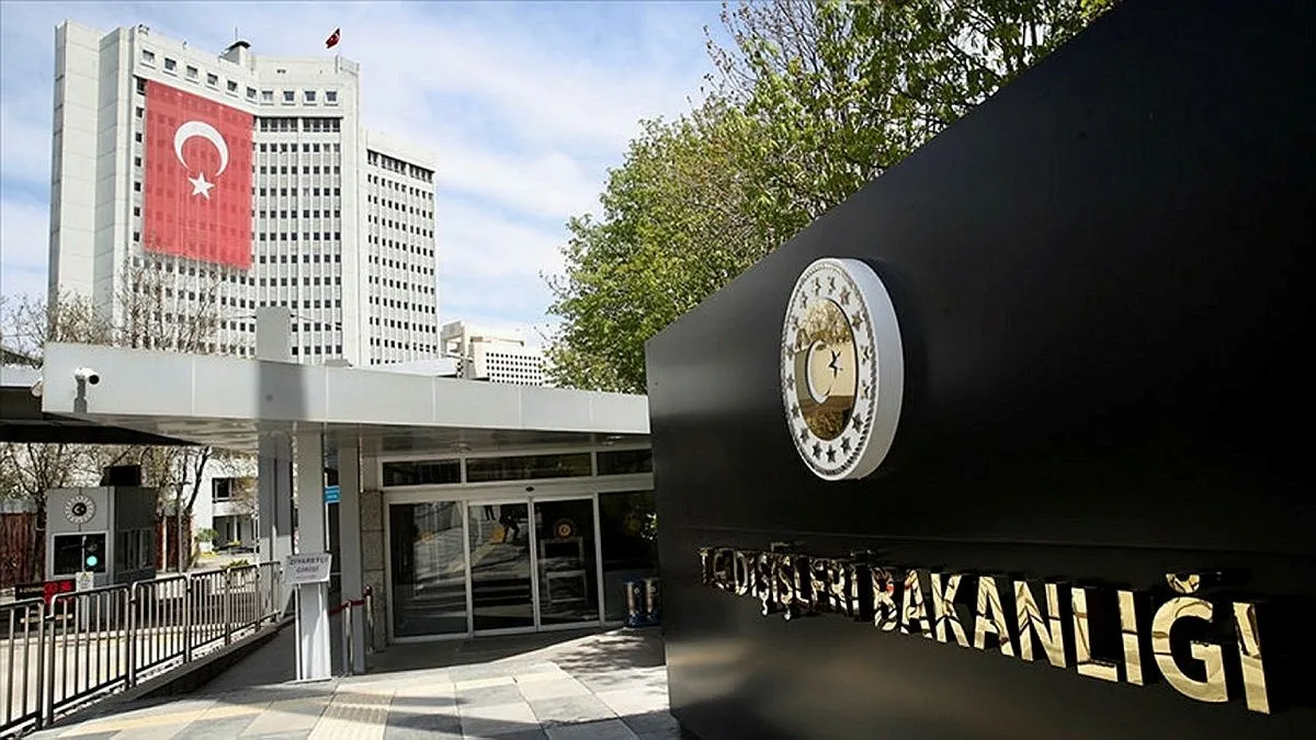 Almanya’da 2 Türk yangında hayatını kaybetmişti: Dışişleri Bakanlığı’ndan açıklama!