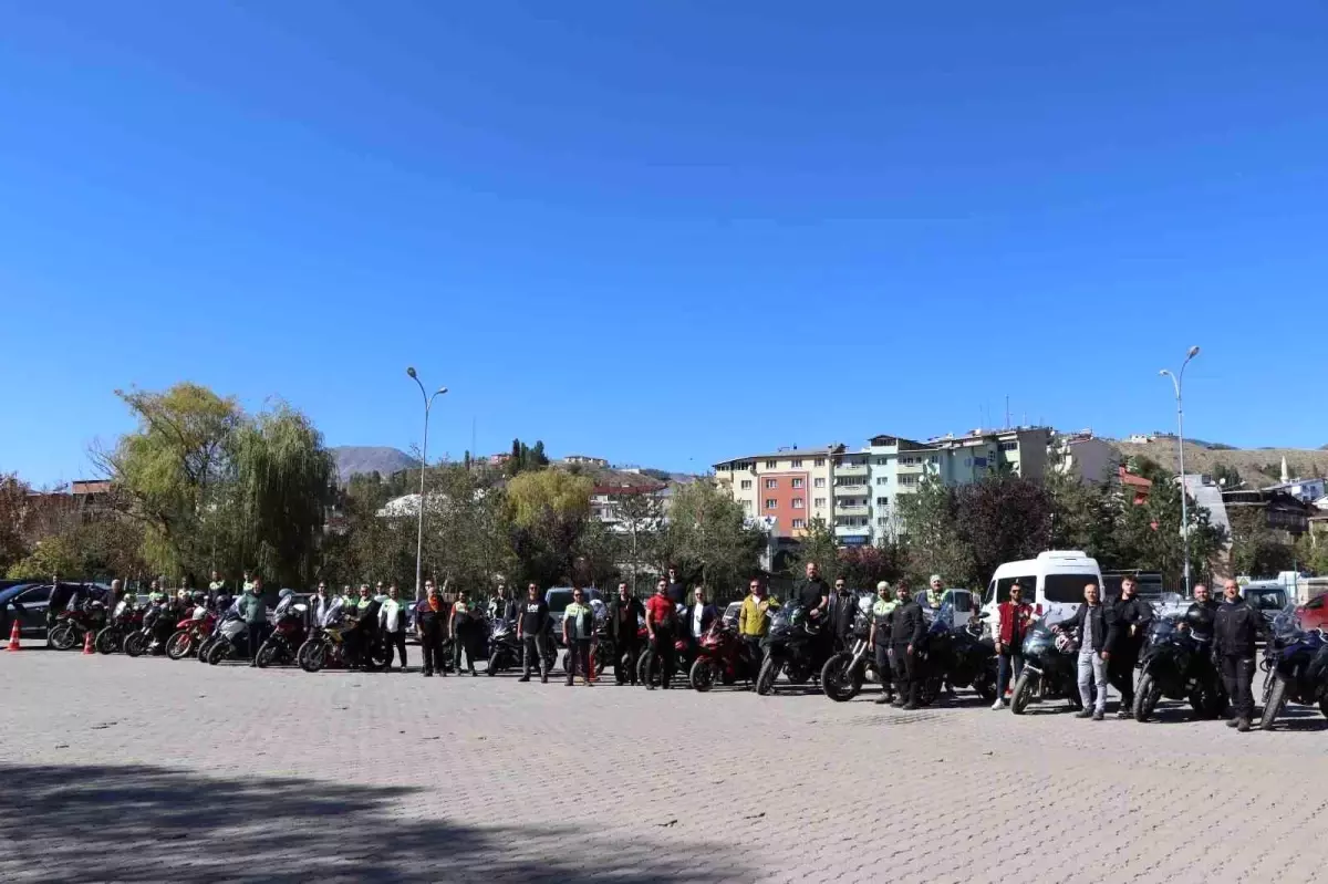 Oltu Motosiklet Grubu’ndan Etkinlik Şovu