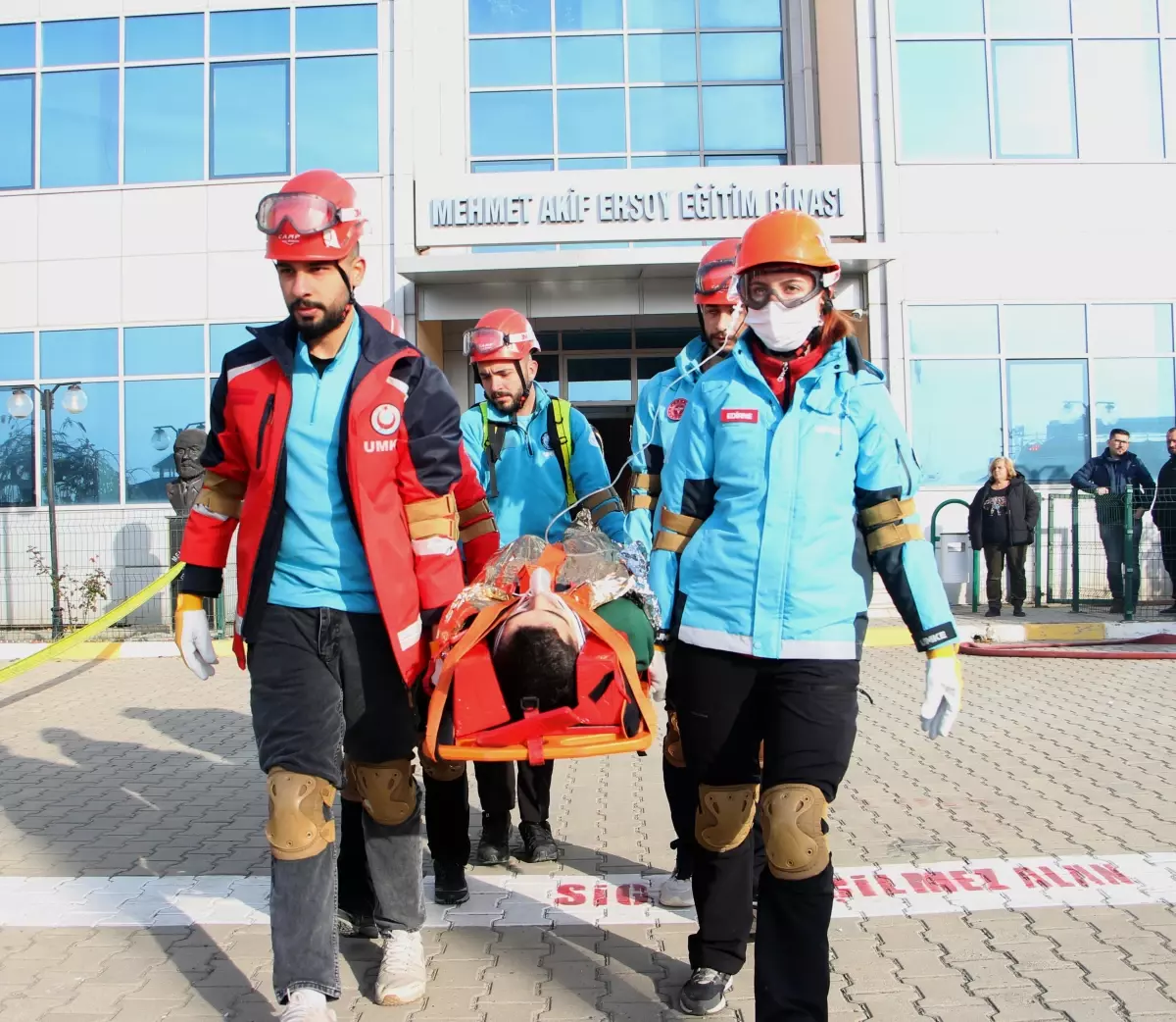 Edirne’de Deprem Tatbikatı Gerçekleştirildi