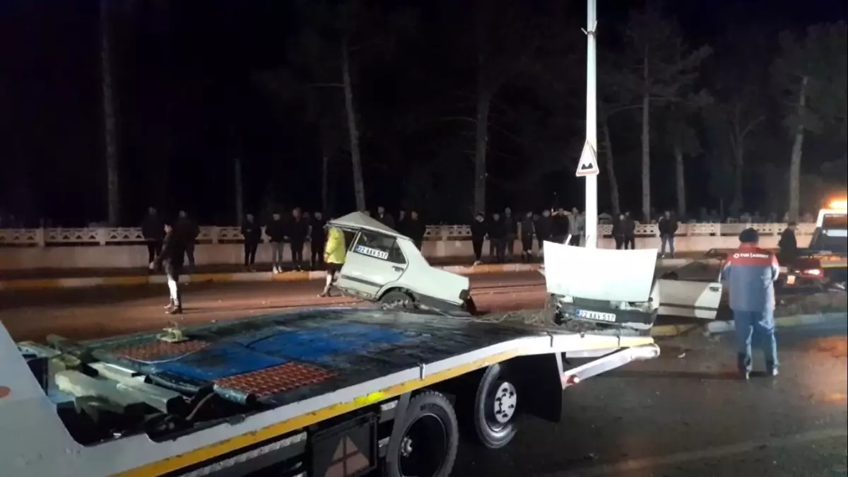 Edirne’de Feci Kaza: 1 Ölü, 1 Ağır Yaralı