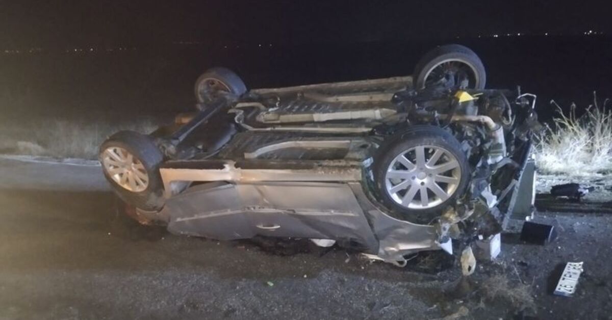 Eskişehir’de bariyerlere çarpan otomobil devrildi: 1 ölü, 3 yaralı