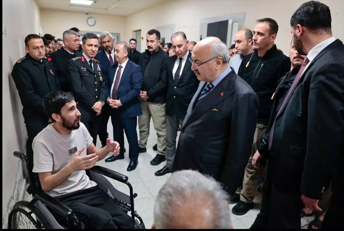 Vali Köşger’in Geri Gönderme Merkezi Ziyareti