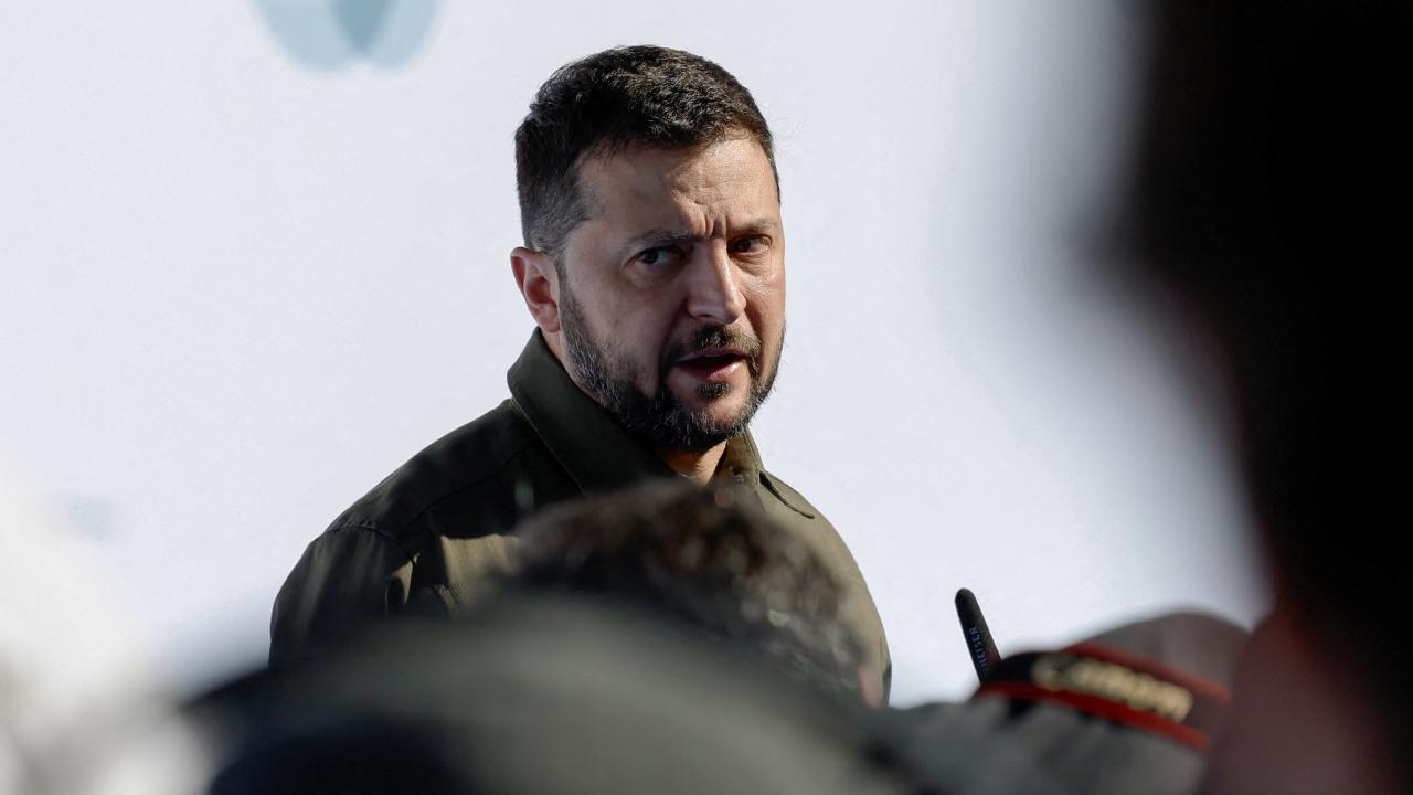 Zelenski, Rusya’nın Ukrayna’ya yönelik hava saldırılarının sürdüğünü belirtti